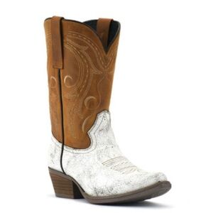 Two-Tone Western Heeled Boots